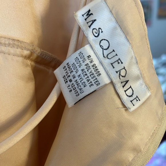 Mid-2000’s Champagne/Cream Prom Dress size 2 - Picture 4 of 12